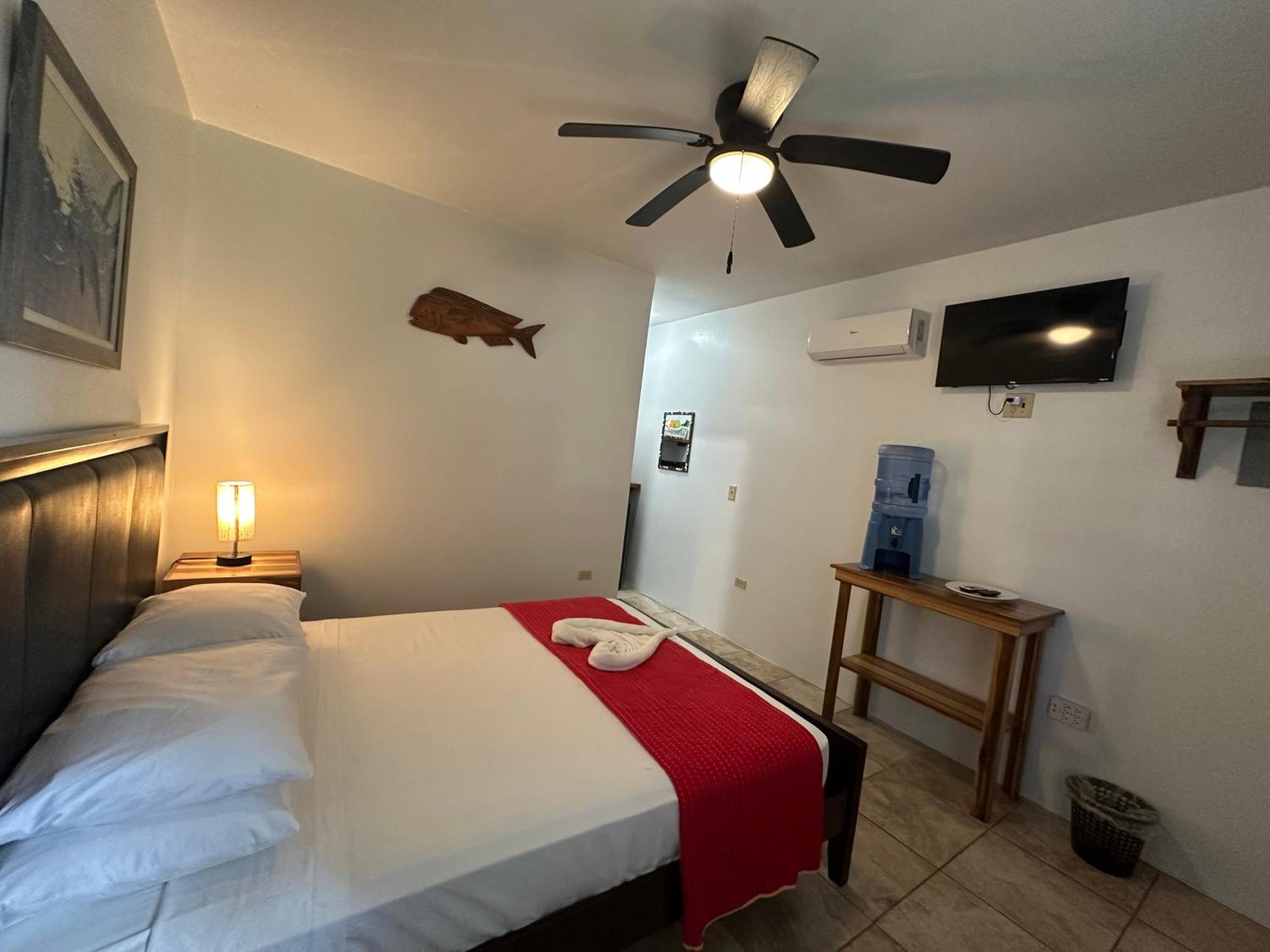 All Seasons Belize Хопкинс Екстериор снимка