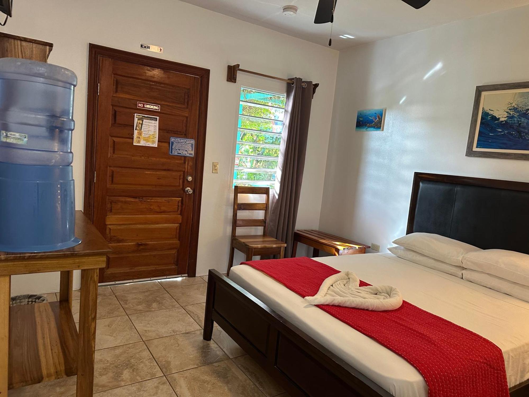 All Seasons Belize Хопкинс Екстериор снимка